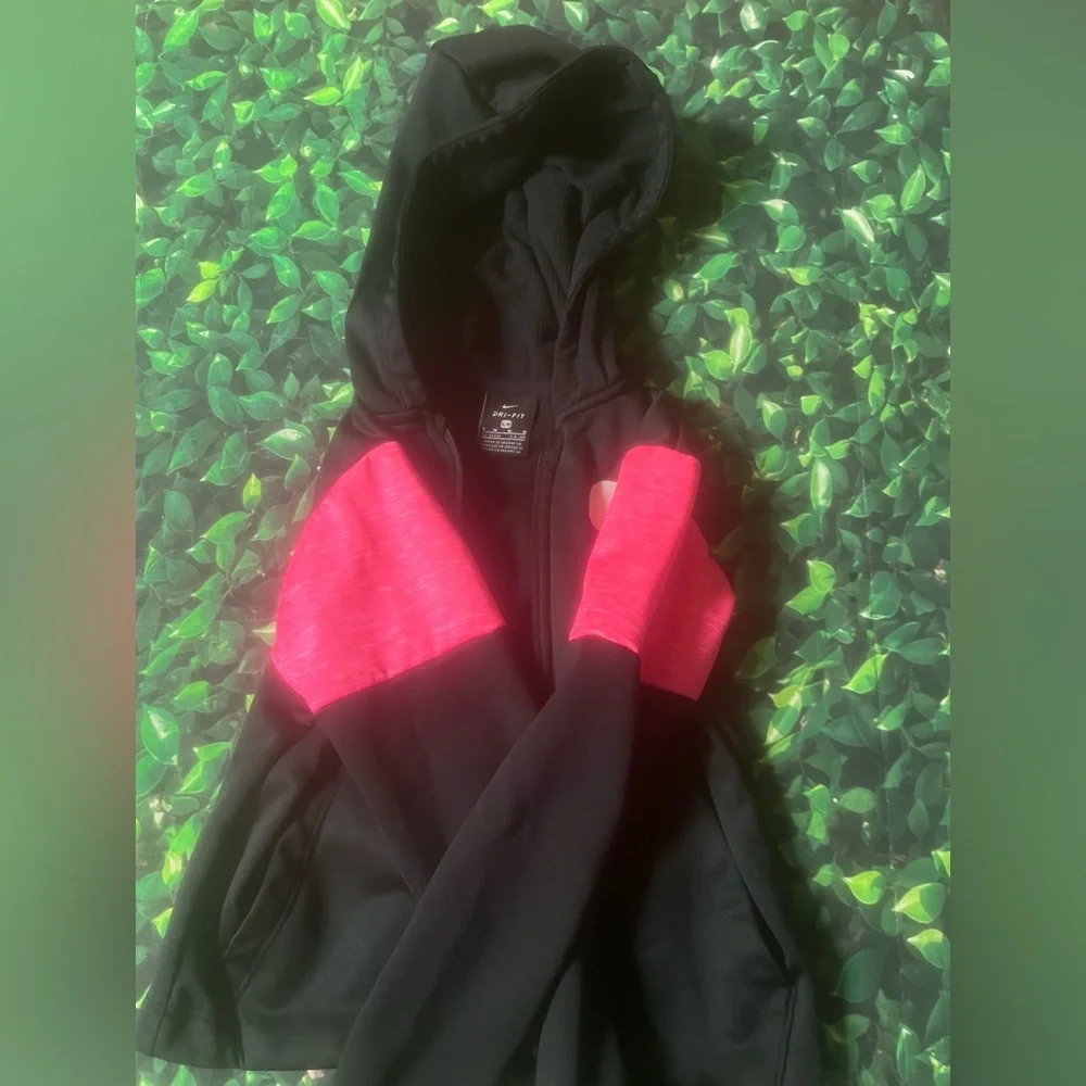 Nike Kids Black and Pink Dri Fit Zip Up Jacket
